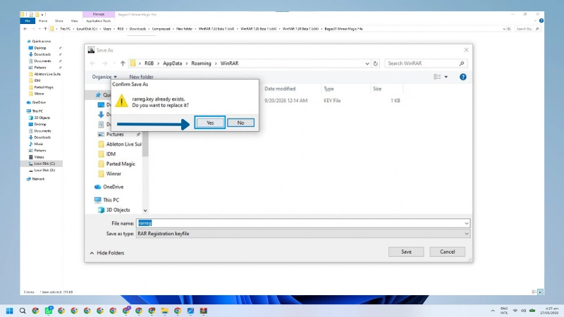 Konfirmasi untuk mengganti file registrasi WinRAR rarreg.key yang sudah ada