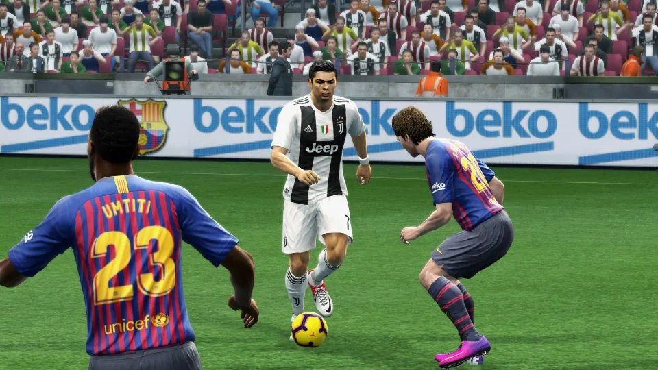 Download PES 2013